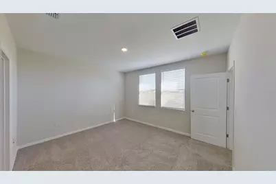 140 Holly Bank Avenue, Nokomis, FL 34275 - Photo 12