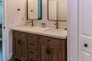3230 W Fielder St, Tampa, FL 33611 - Photo 24