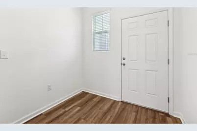 14876 Lucca Way, Dade City, FL 33523 - Photo 8