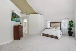 18740 Wimbledon Cir, Lutz, FL 33558 - Photo 34