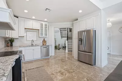 18740 Wimbledon Circle, Lutz, FL 33558 - Photo 16
