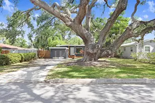 779 Bayou Blvd S, Saint Petersburg, FL 33705 - Photo 4