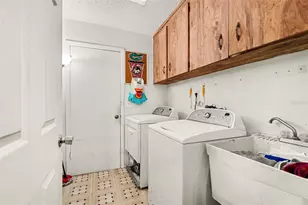 8061 Philatelic Dr, Spring Hill, FL 34606 - Photo 18