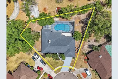 2540 Laurelwood Lane, Valrico, FL 33596 - Photo 2