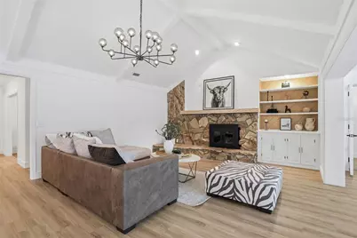 2540 Laurelwood Lane, Valrico, FL 33596 - Photo 22