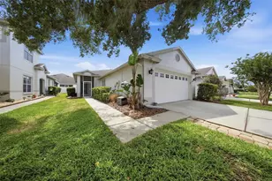 1902 Echo Pond Pl, Wesley Chapel, FL 33543 - Photo 4