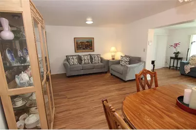 810 Oakmont Avenue, Sun City Center, FL 33573 - Photo 2