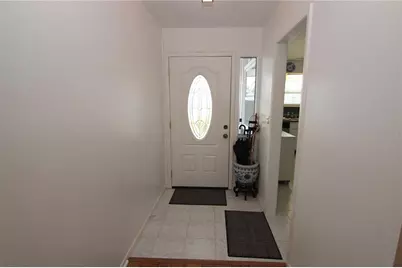 810 Oakmont Avenue, Sun City Center, FL 33573 - Photo 6