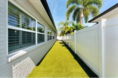 140 88th Avenue NE, Saint Petersburg, FL 33702 - Photo 32