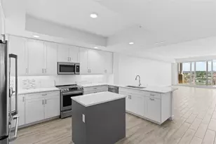 125 Island Way, Clearwater, FL 33767 - Photo 12