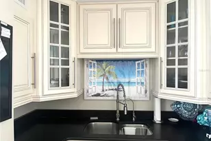 880 Mandalay Ave, Clearwater Beach, FL 33767 - Photo 38