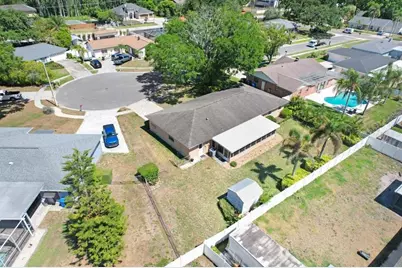 14608 Brentwood Place, Tampa, FL 33618 - Photo 26