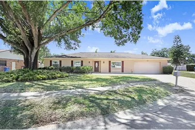 14608 Brentwood Place, Tampa, FL 33618 - Photo 2