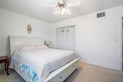 680 71st Avenue #11, Saint Pete Beach, FL 33706 - Photo 20