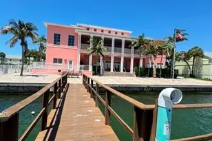 5156 Beach Dr SE, Saint Petersburg, FL 33705 - Photo 30