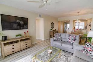 7974 Sailboat Key Blvd S, South Pasadena, FL 33707 - Photo 8