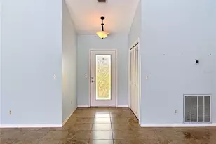 2007 Wedge Ct, Sun City Center, FL 33573 - Photo 4