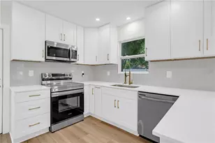 3440 17th St N, Saint Petersburg, FL 33713 - Photo 10