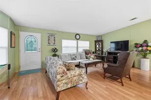 5027 Forest Crest Dr, Lakeland, FL 33810 - Photo 4