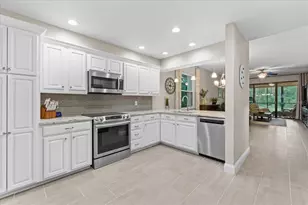 10 Shamrock Way, Oldsmar, FL 34677 - Photo 2