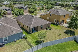 1667 Nature View Dr, Lutz, FL 33558 - Photo 28