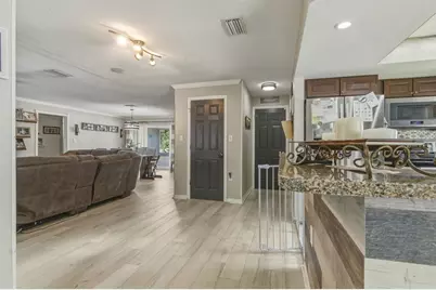 1387 S Disston Avenue, Tarpon Springs, FL 34689 - Photo 10
