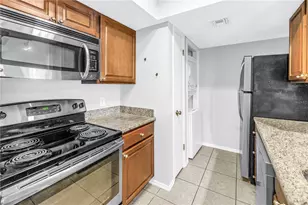 10200 Gandy Blvd N, Saint Petersburg, FL 33702 - Photo 12