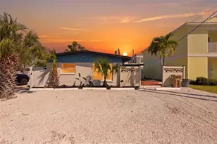 14906 N Bayshore Dr, Madeira Beach, FL 33708 - Photo 1