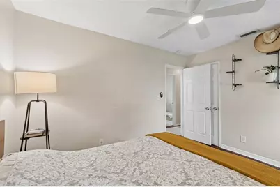 3912 W Leila Avenue, Tampa, FL 33616 - Photo 12