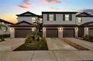 736 Royal Empress Dr, Ruskin, FL 33570 - Photo 1