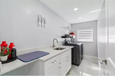 9203 Lavina Lane, Spring Hill, FL 34608 - Photo 18
