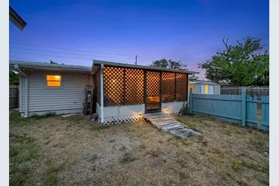 7018 54th Avenue N, Saint Petersburg, FL 33709 - Photo 16