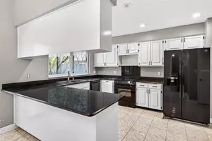 305 Bannockburn Ave, Temple Terrace, FL 33617 - Photo 20