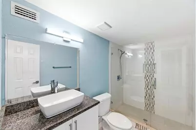 10220 N 23rd Street, Tampa, FL 33612 - Photo 24