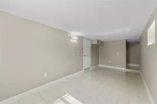 10220 N 23rd St, Tampa, FL 33612 - Photo 20