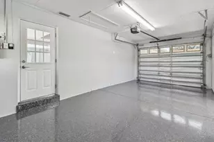 8404 Blackstone Ct, Tampa, FL 33615 - Photo 24