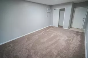 6913 Mathers Ln, Riverview, FL 33578 - Photo 16