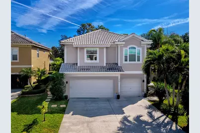 2241 Highland Woods Drive, Dunedin, FL 34698 - Photo 2