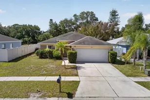 12015 Cedarfield Dr, Riverview, FL 33579 - Photo 2