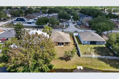 12015 Cedarfield Drive, Riverview, FL 33579 - Photo 38