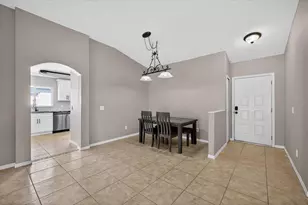 12015 Cedarfield Dr, Riverview, FL 33579 - Photo 6