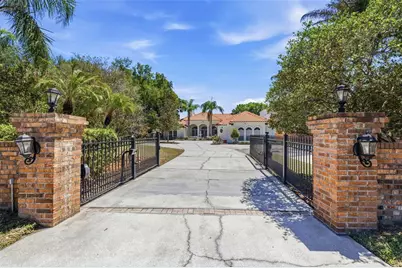 1810 W Bearss Avenue, Tampa, FL 33613 - Photo 14