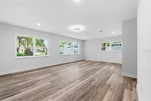 3084 Spirea St, Sarasota, FL 34231 - Photo 20
