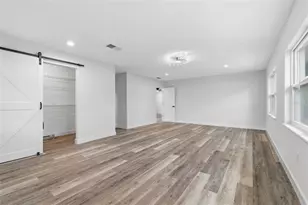 3084 Spirea St, Sarasota, FL 34231 - Photo 22