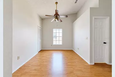 2316 Fletchers Point Circle, Tampa, FL 33613 - Photo 28