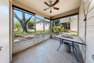 2316 Fletchers Point Cir, Tampa, FL 33613 - Photo 26
