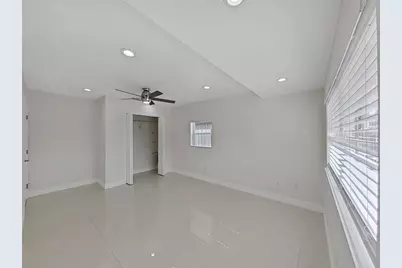 4726 Eldorado Drive, Tampa, FL 33615 - Photo 28