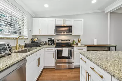414 Joyce Avenue, Temple Terrace, FL 33617 - Photo 26
