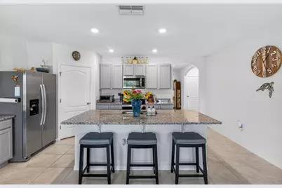 5946 Shingle Creek Road, Lakeland, FL 33811 - Photo 6