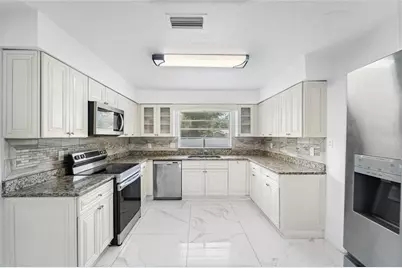 11003 Kewanee Drive, Temple Terrace, FL 33617 - Photo 14